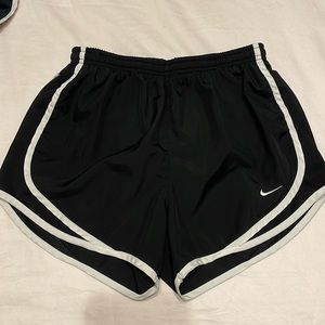 Black Nike shorts